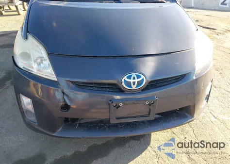 2010 Toyota Prius Iv z USA, uszkodzony, nr VIN JTDKN3DUXA0050110